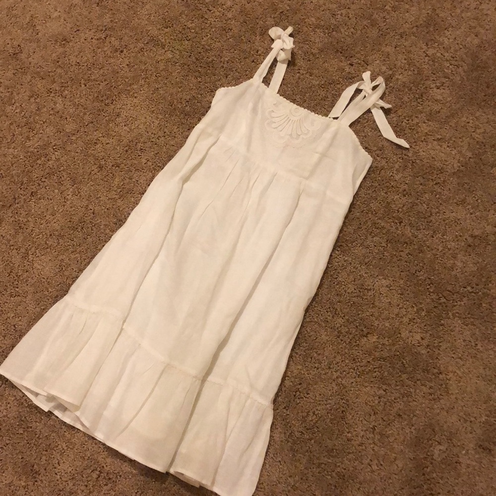 NWOT Lilly Pulitzer white dress size 4